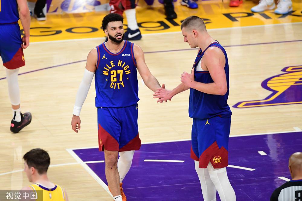 自由式滑雪 自由式滑雪