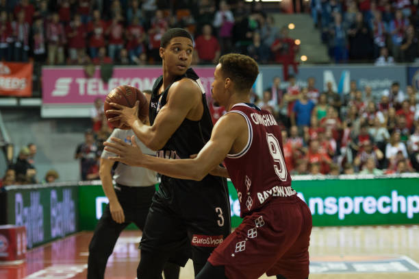 4中的命中 4中的命中