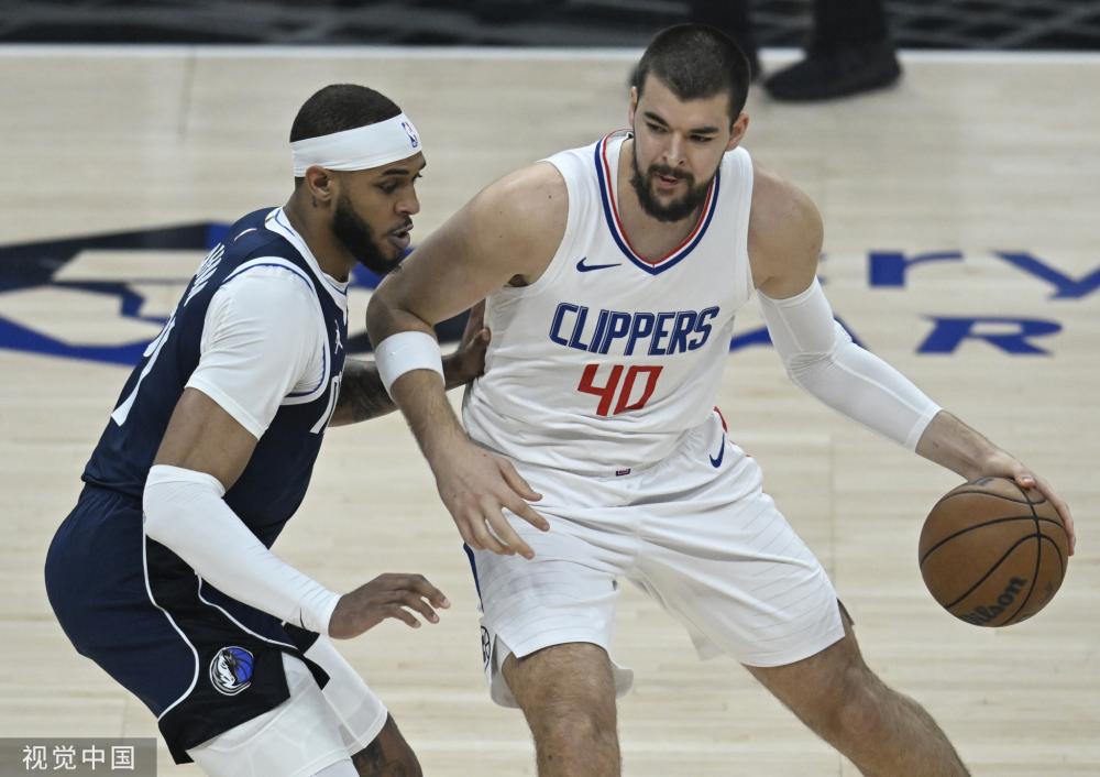 他在阿森纳 他在阿森纳