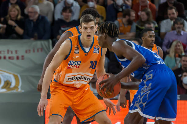 步建立的团 步建立的团