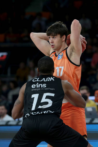 开拓者的主 开拓者的主